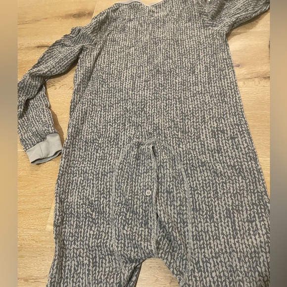 Adult onesie PJs (small) - Picture 3 of 5